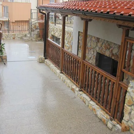 Neli Sea Vendégház Szozopol